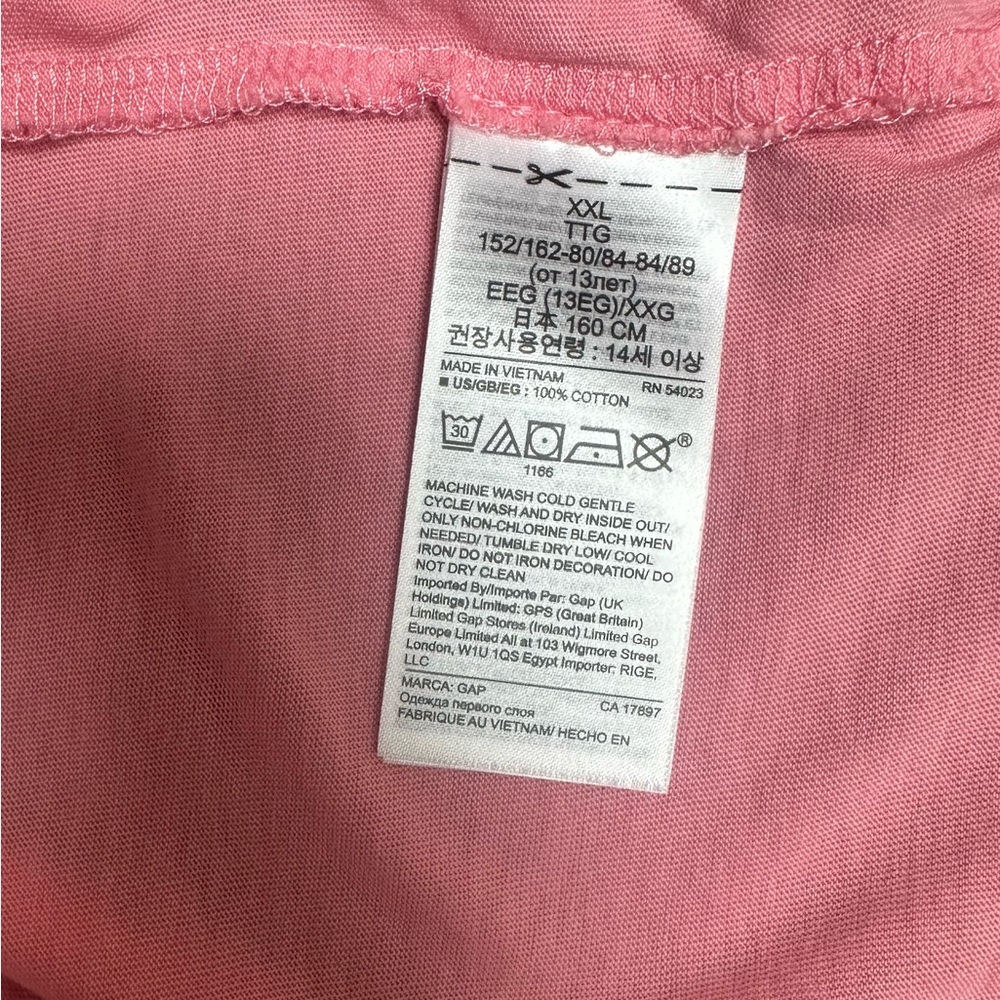 GAP Pink and Blue Heart World Map Flippy Sequin Tee, Size XXL, MSRP $22 - Picture 6 of 6